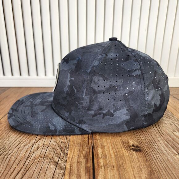 Xyngular Camo Snapback Hat Cap Black Gray Perforated Performance Outdoor Sports - Picture 6 of 10